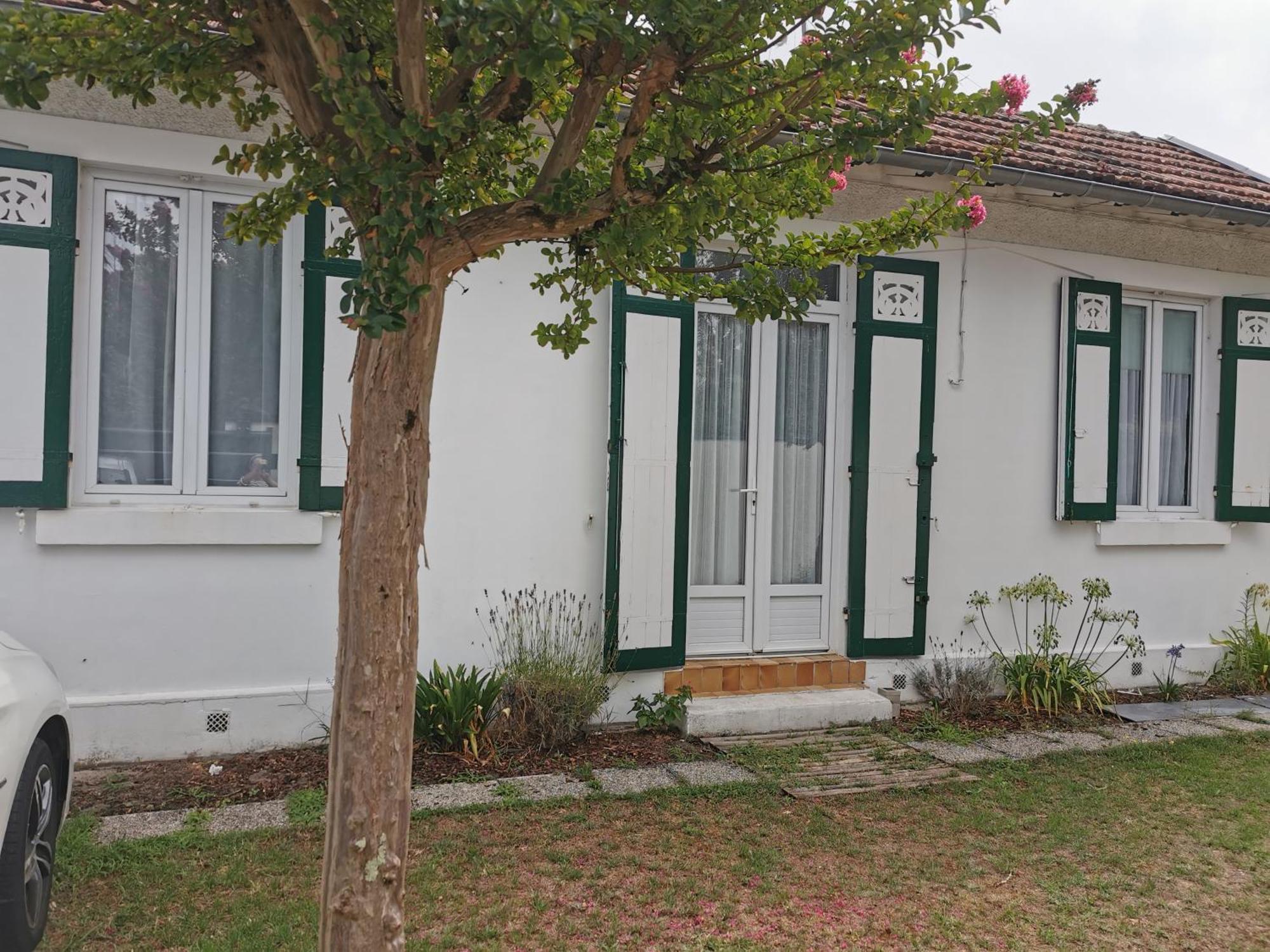 Holiday home Maison T4 Style Arcachonnaise *
